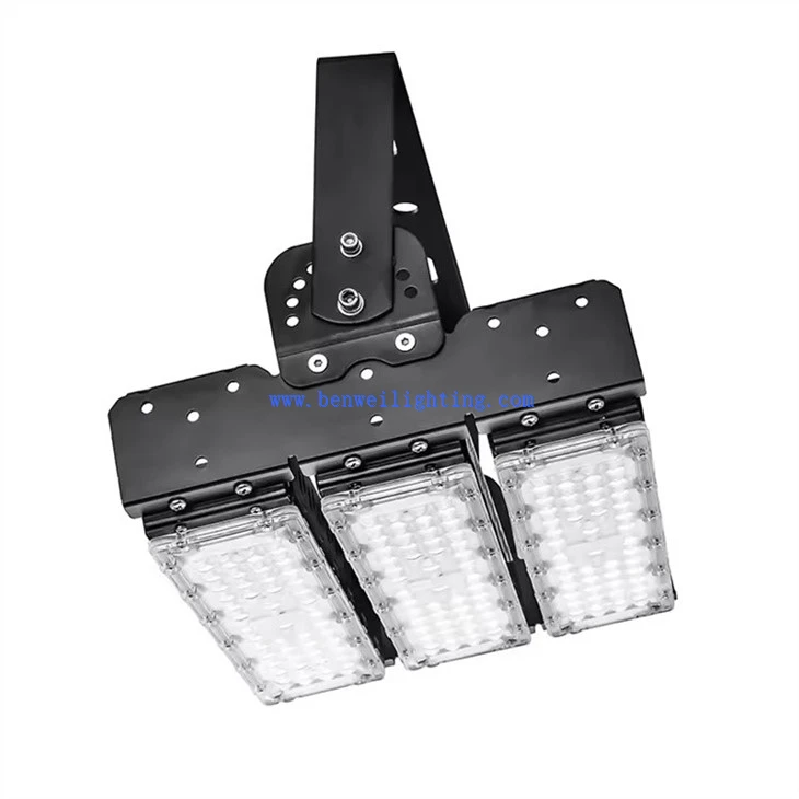 Pitch lighting (4)
