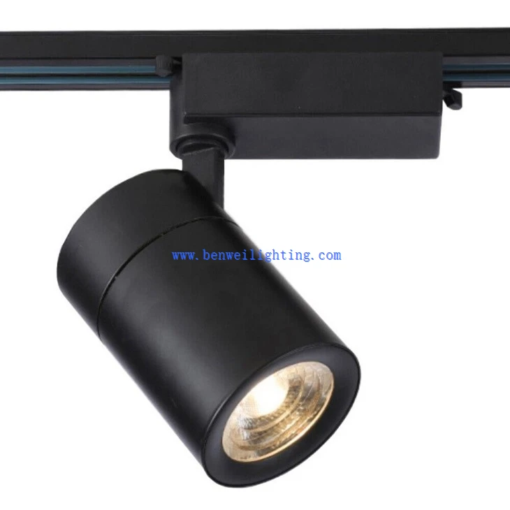 Retail Track Light (1)