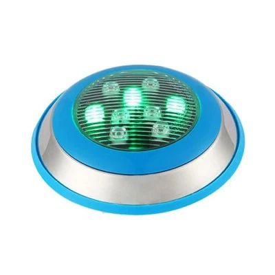 LED-ljus i poolen